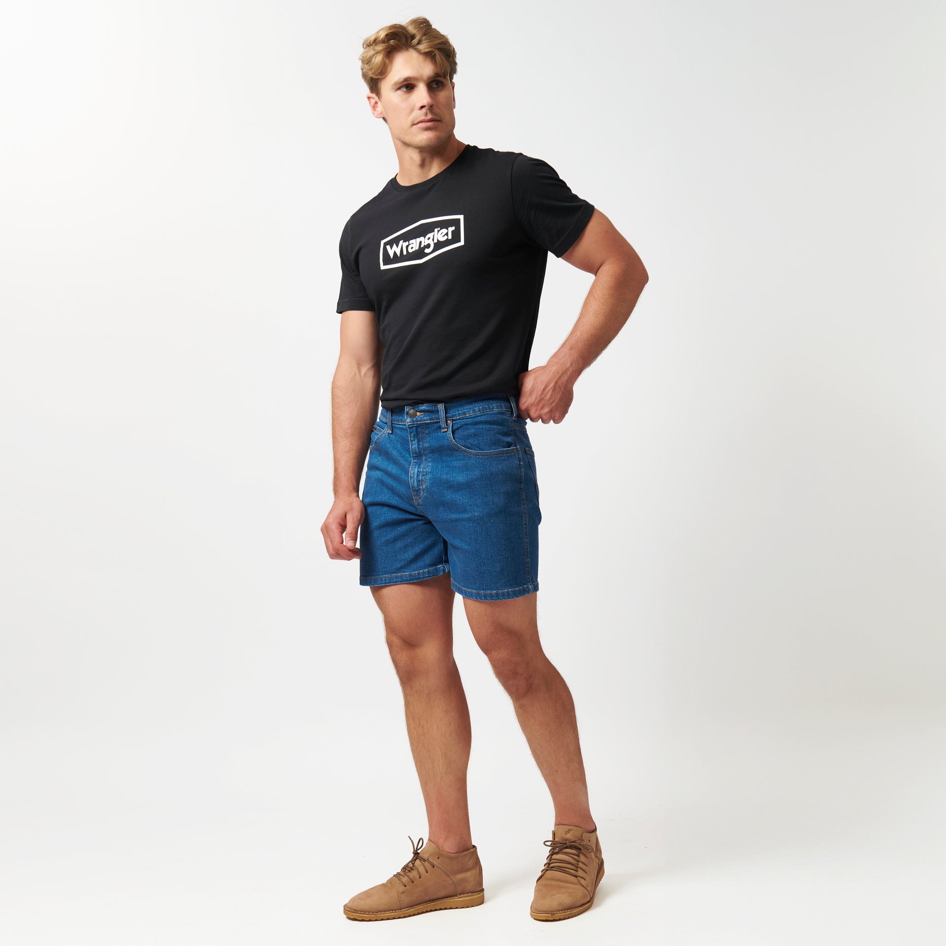 HERO SHORT IN STONEWASH STRETCH