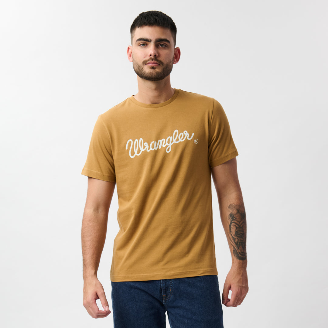 TEXTURED CLASSIC T-SHIRT IN TEDDY BROWN