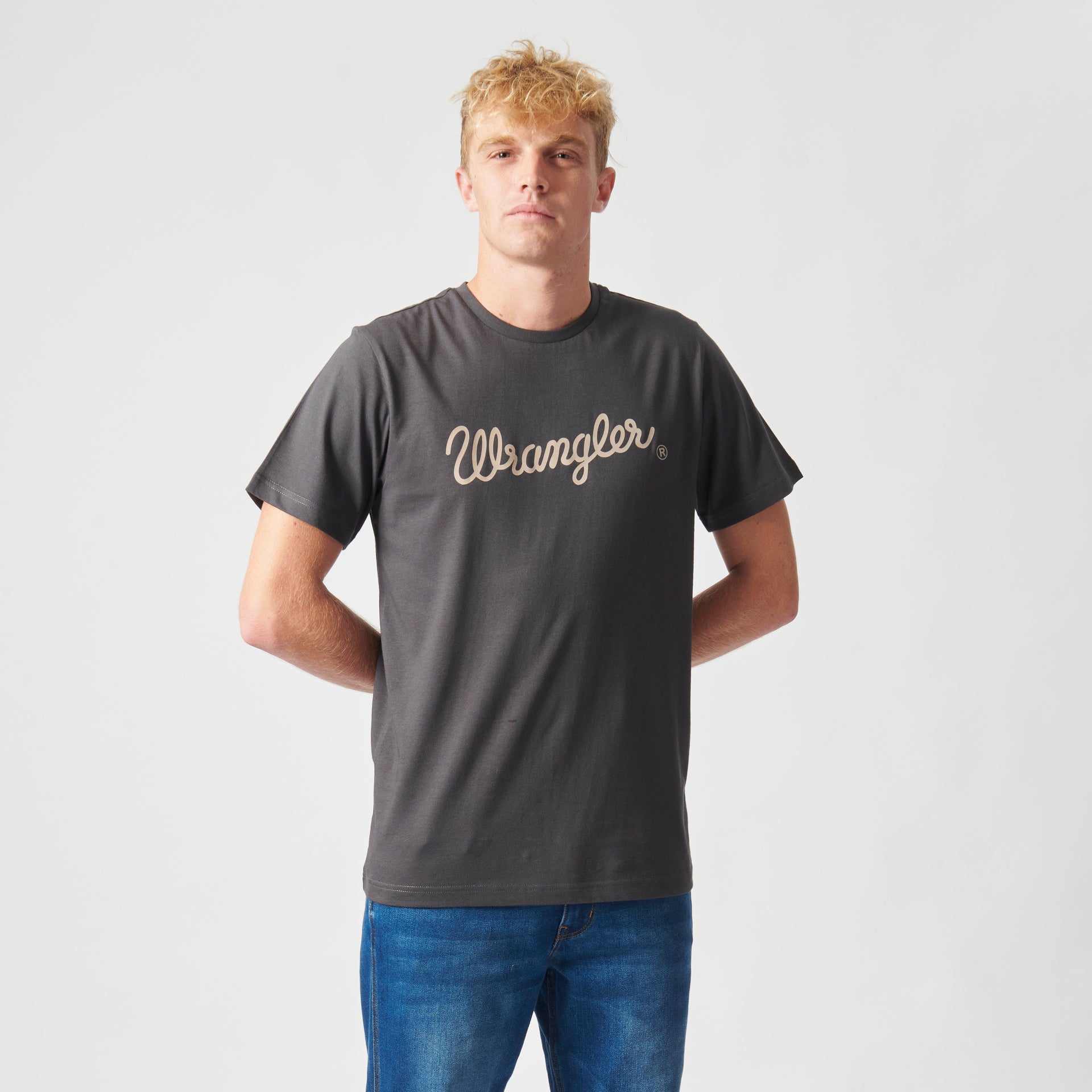 TEXTURED CLASSIC T-SHIRT IN FADED BLACK